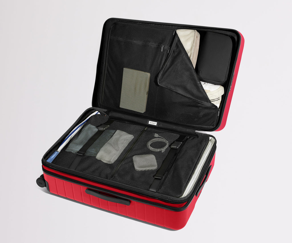 Away The Large Flex Suitcase - Cherry Red