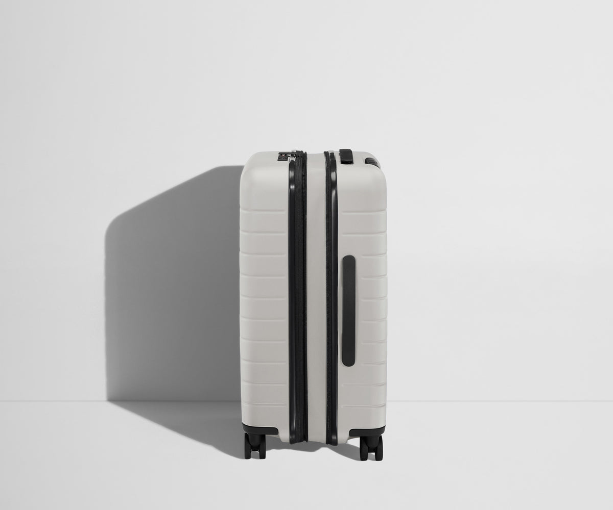 Away The Bigger Carry-On Flex Suitcase - Cloud Gray