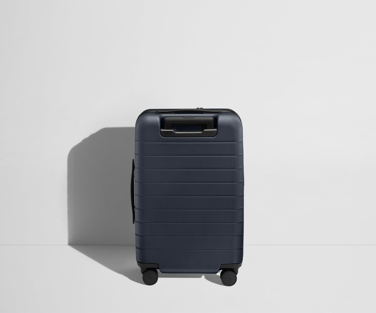 Away The Carry-On Flex Suitcase - Navy Blue