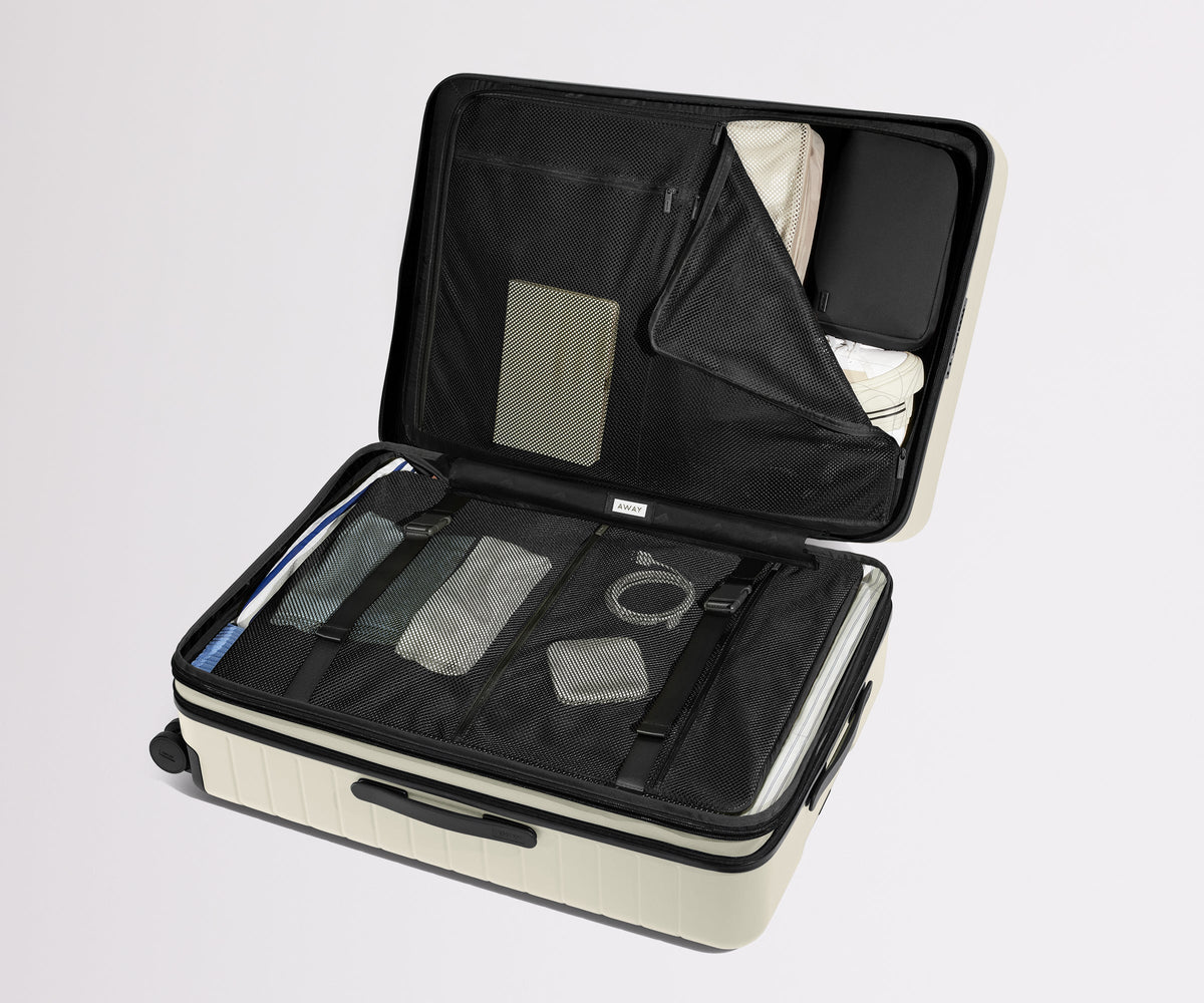 Away The Large Flex Suitcase - Salt White
