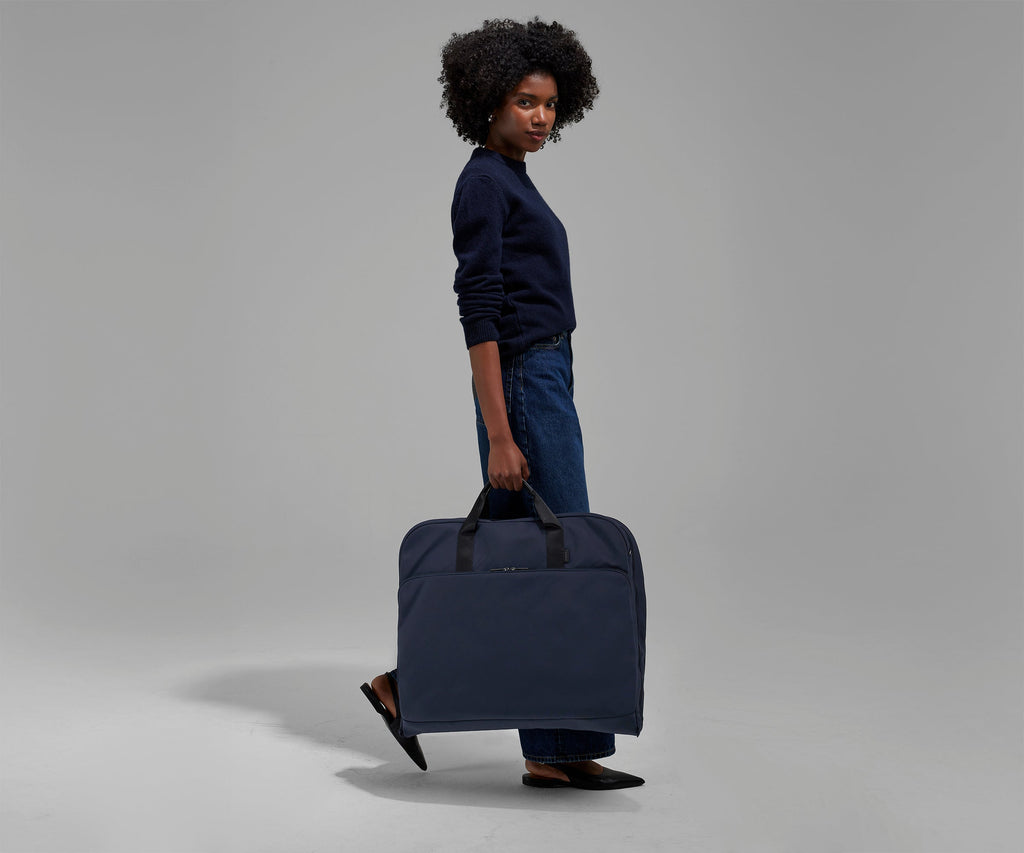 Away Garment Bag in Navy Blue