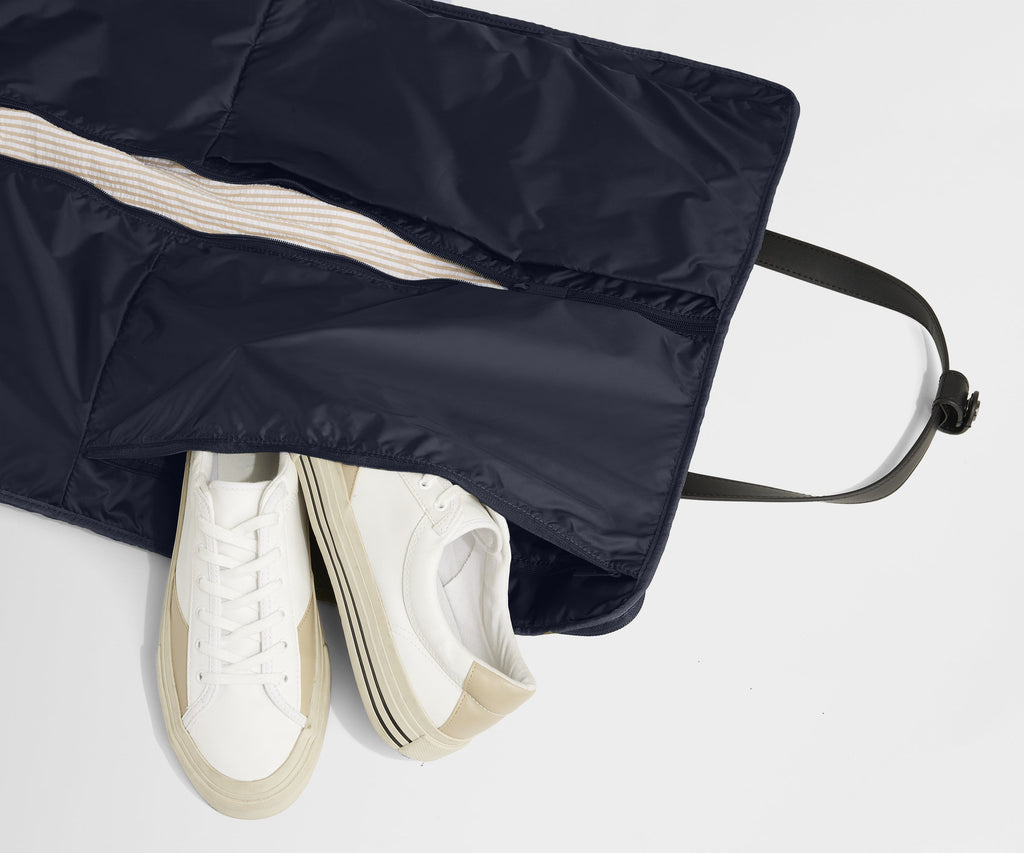 Away Garment Duffle Garment Bag - Navy Blue