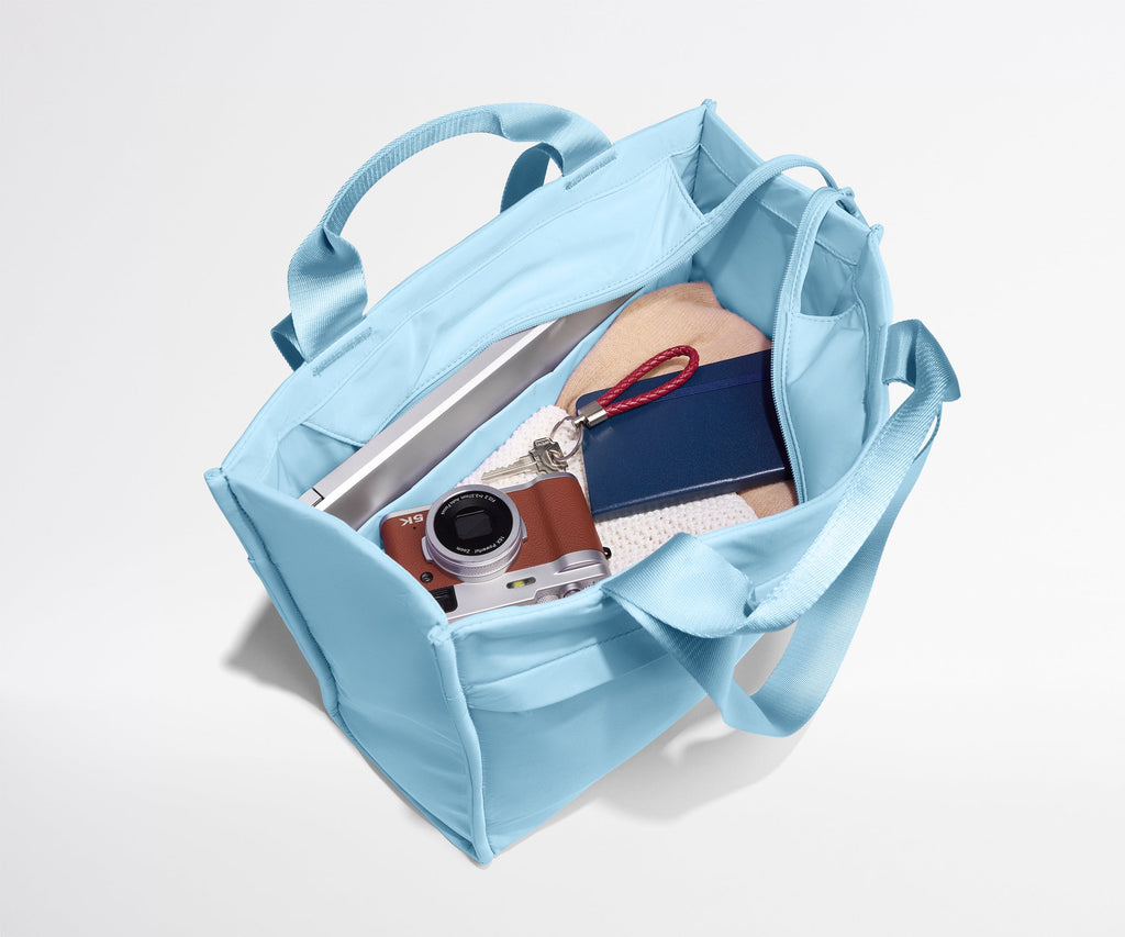 Away Featherlight Daily Tote Tote Bag - Opal Blue