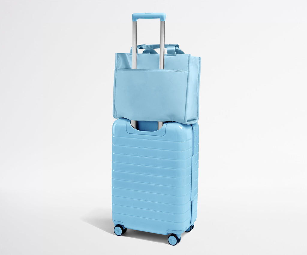Away Featherlight Daily Tote Tote Bag - Opal Blue
