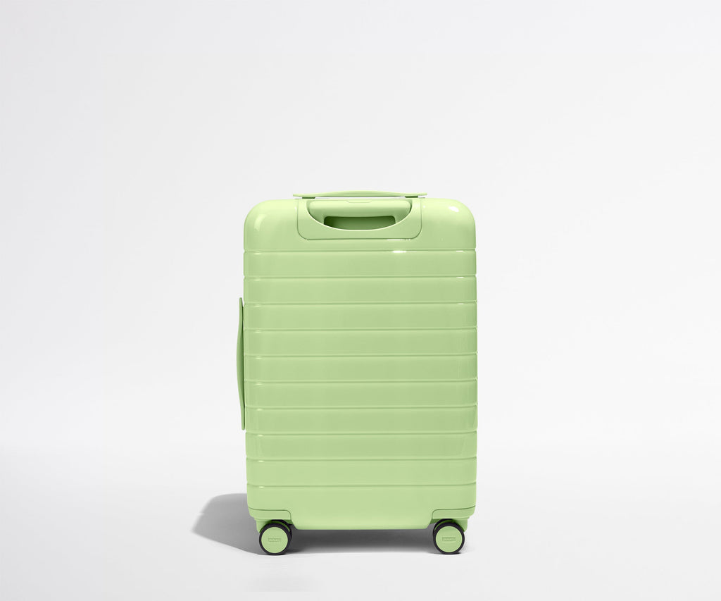 Away The Bigger Carry-On Suitcase - Glazed Matcha Milk Green