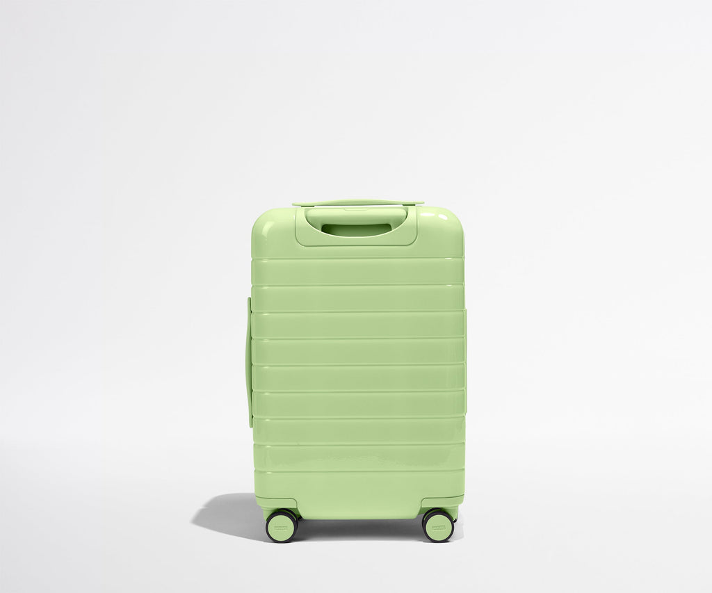 Away The Carry-On Suitcase - Glazed Matcha Milk Green