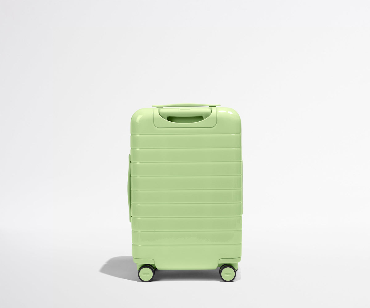 Away The Carry-On Suitcase - Glazed Matcha Milk Green