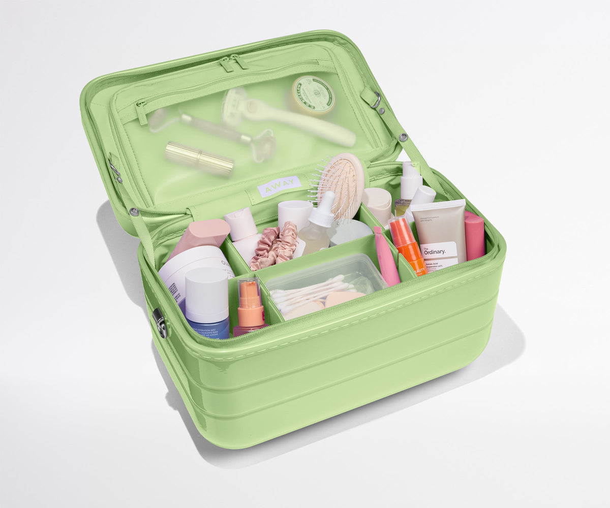 Away The Train Case Suitcase - Glazed Matcha Milk Green