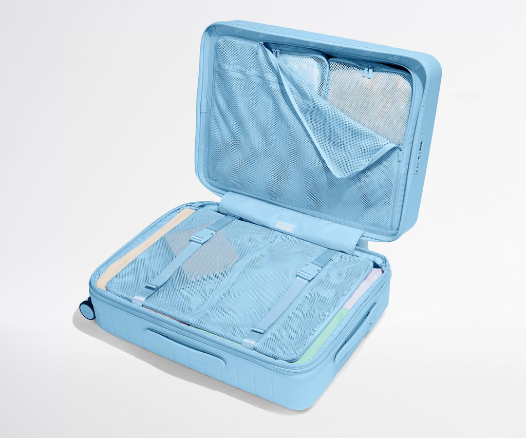 Away The Medium Suitcase - Opal Blue