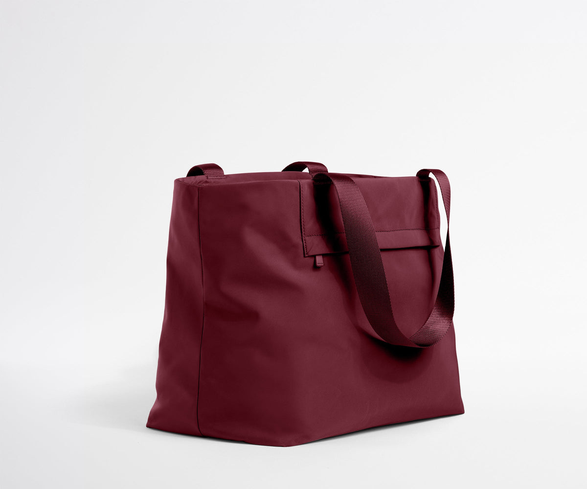 Away Featherlight Tote Tote Bag - Ruby Haze
