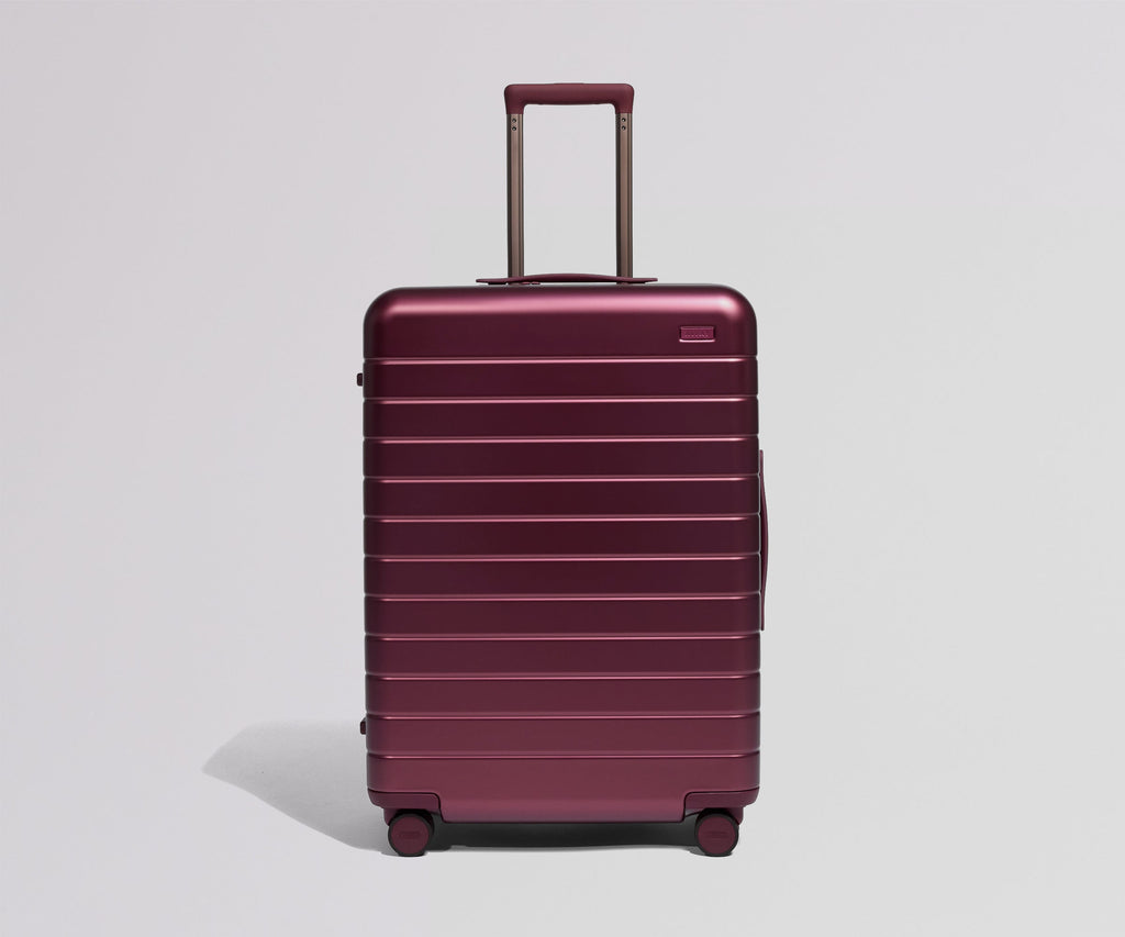 Away The Medium Suitcase - Ruby Haze
