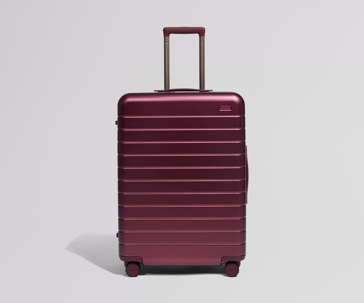 Away The Medium Suitcase - Ruby Haze