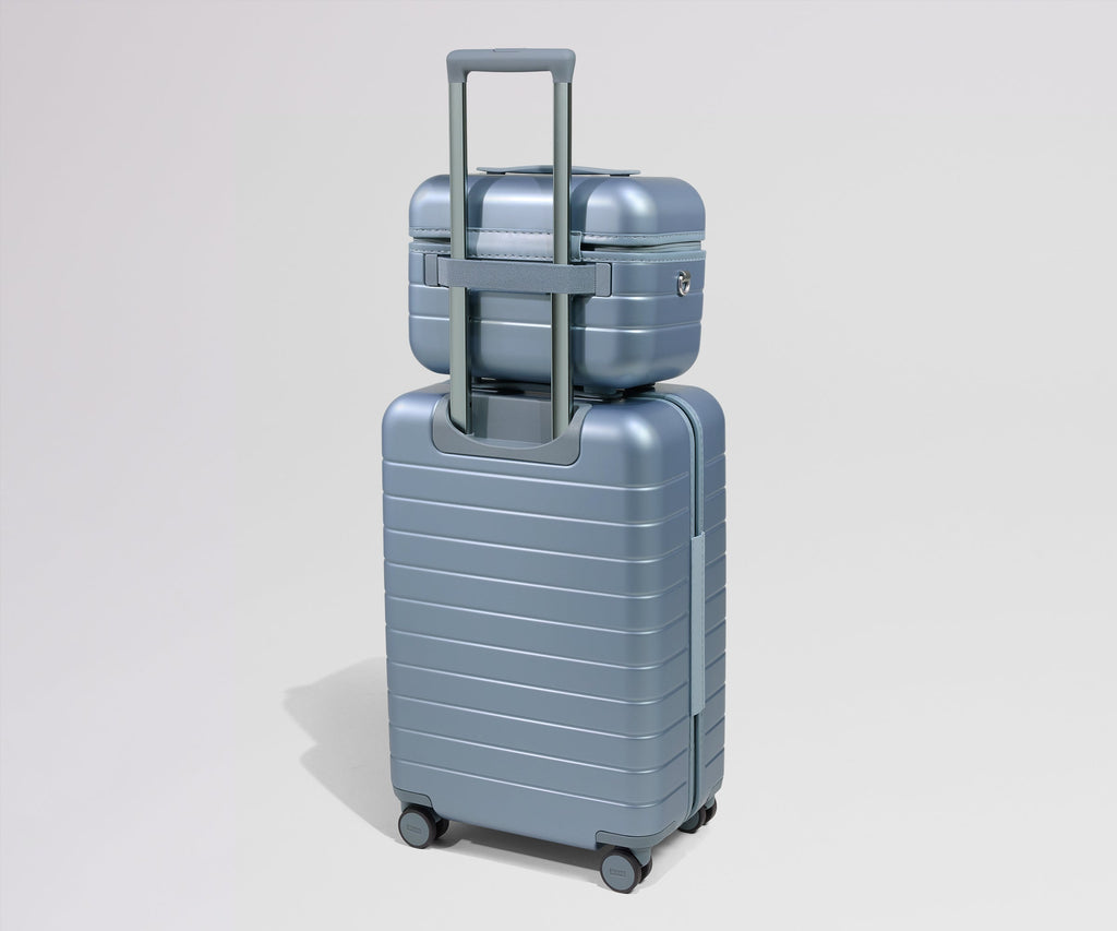 Away The Train Case Suitcase - Arctic Blue