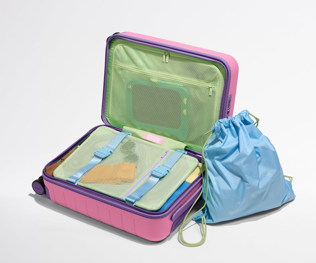 Away The Kids Carry-On Suitcase - Berry Pink