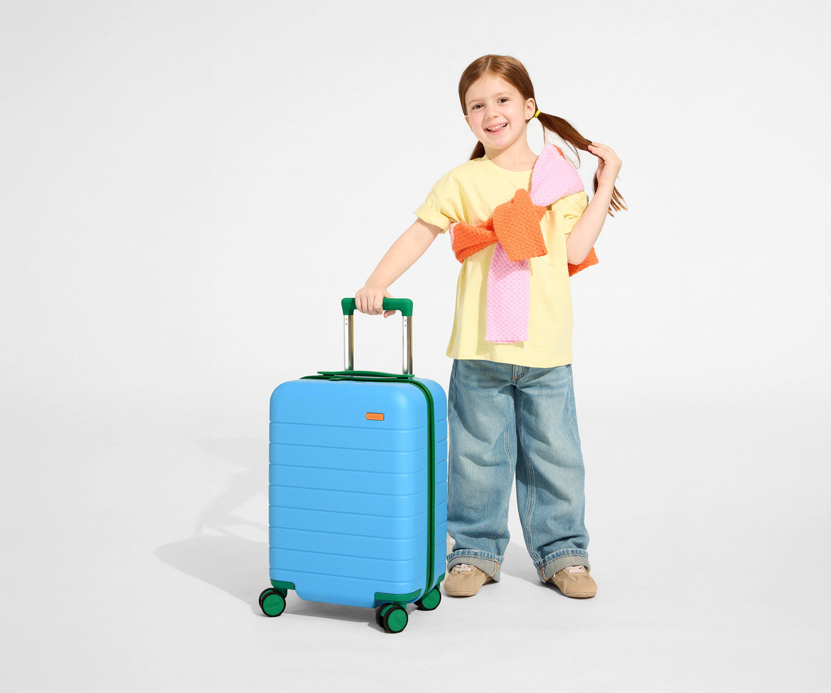Away The Kids Carry-On Suitcase - Splash Blue