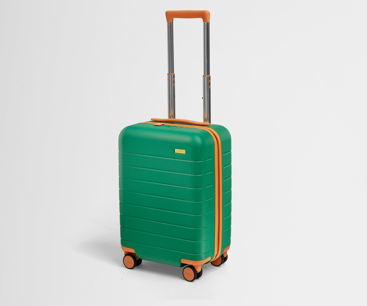 Away The Kids Carry-On Suitcase - Froggy Green