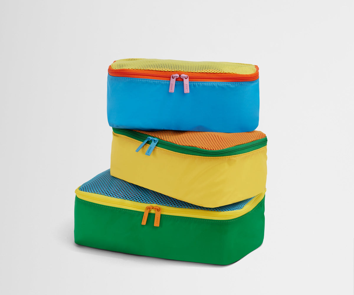 Away Kids Packing Cubes in Fruit Punch