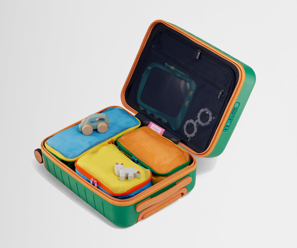 Away Kids Packing Cubes in Fruit Punch