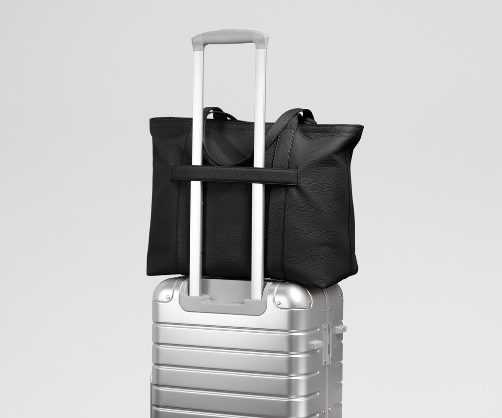 Away Leather Tote Tote Bag - Jet Black