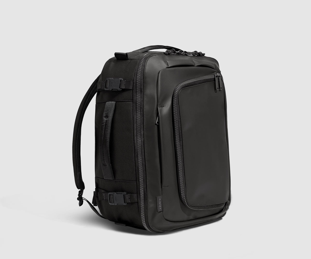 Away Active Convertible Backpack 25L in Jet Black
