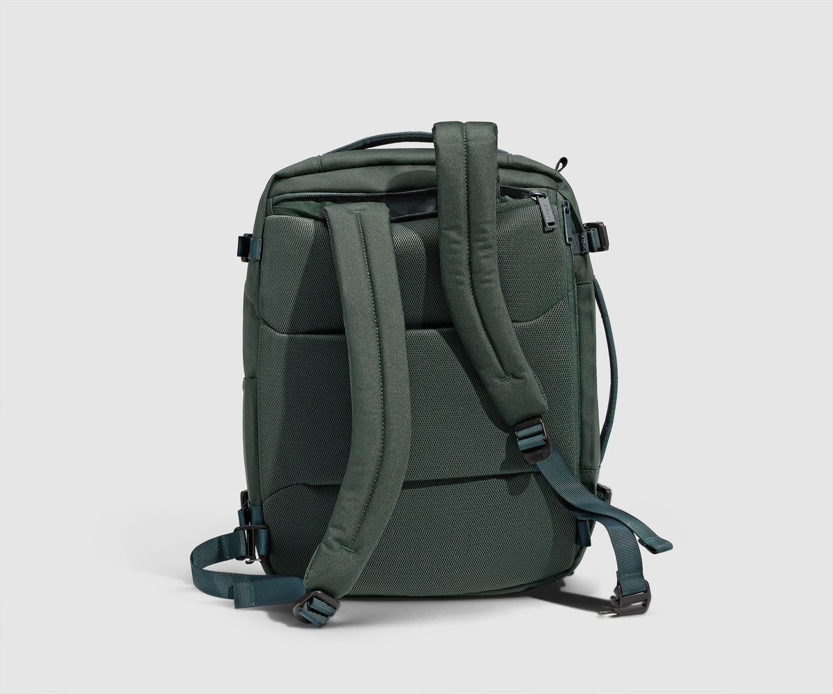 Away Active Convertible Backpack 25L in Forest Green