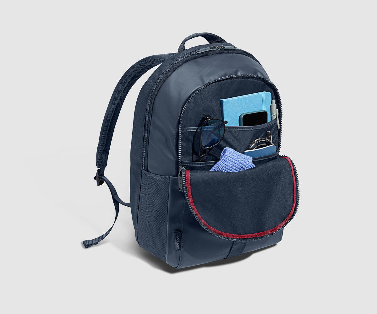 Away Active Backpack 26L in Navy Blue