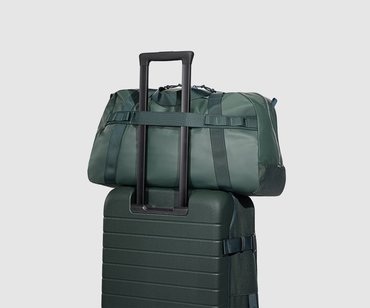 Away Active Duffle 40L Crossbody Bag - Forest Green