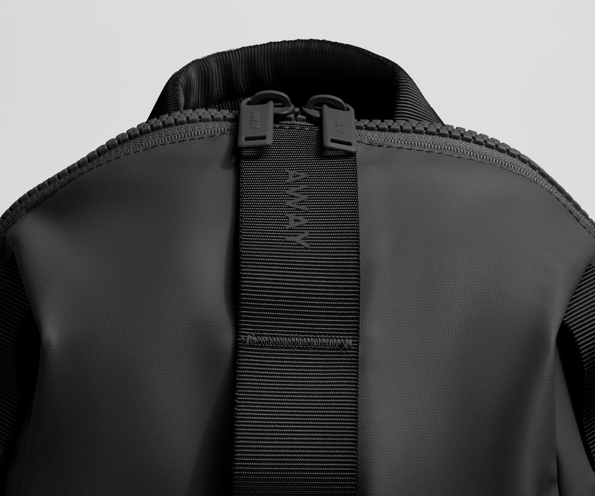 Away Active Daypack 20L Travel Accessory - Jet Black