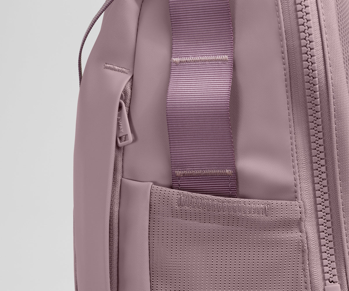 Away Active Daypack 20L Travel Accessory - Meadow Mauve