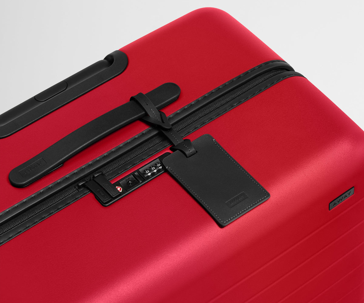 Away The Medium Suitcase - Cherry Red