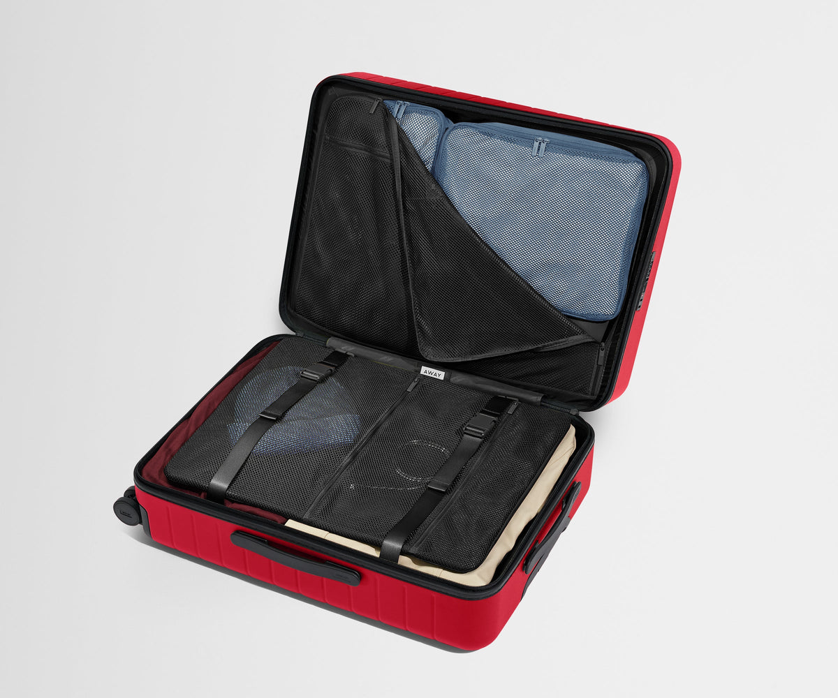 Away The Medium Suitcase - Cherry Red