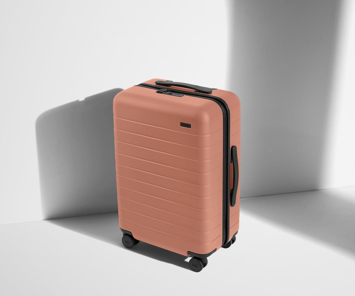 Away The Bigger Carry-On Suitcase - Clay Pink