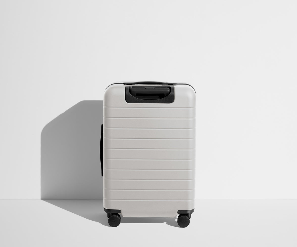 Away The Bigger Carry-On Flex Suitcase - Cloud Gray