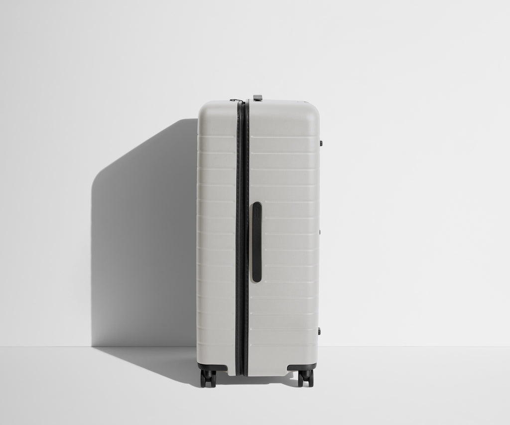 Away The Trunk Suitcase - Cloud Gray