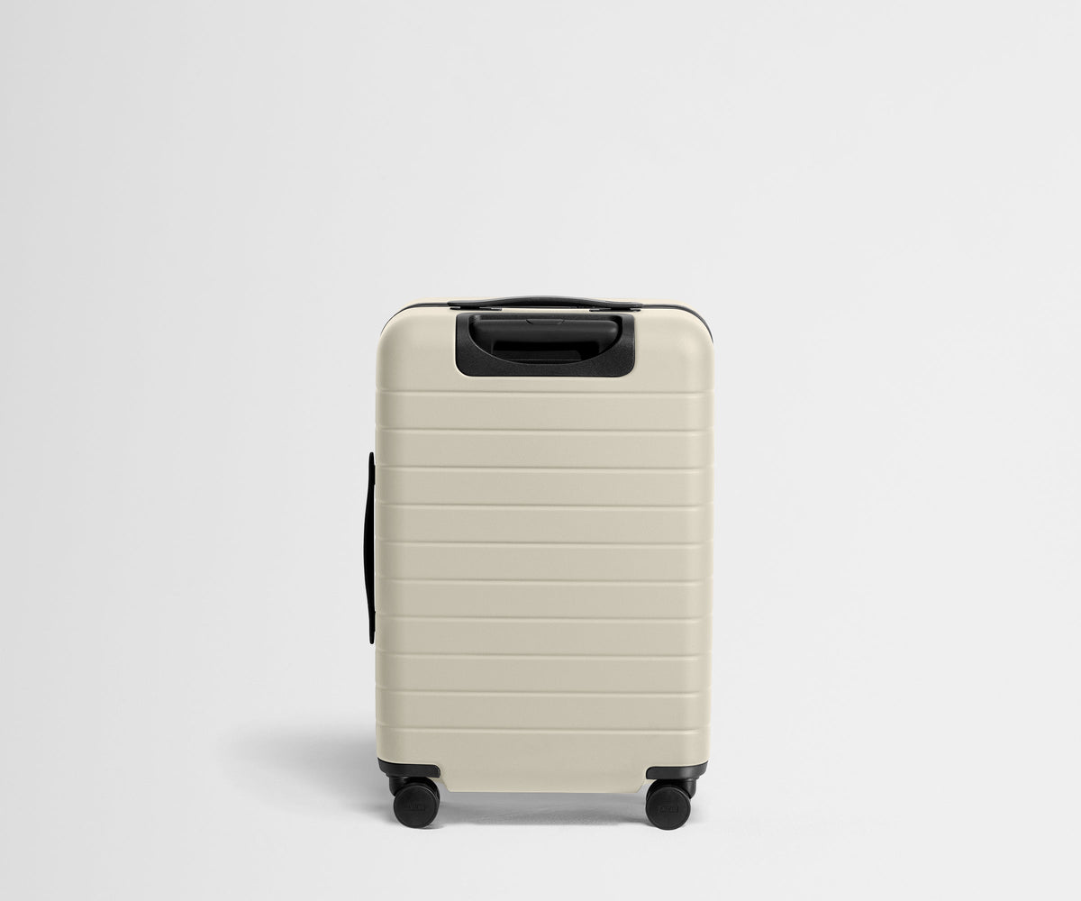 Away The Bigger Carry-On Suitcase - Salt White