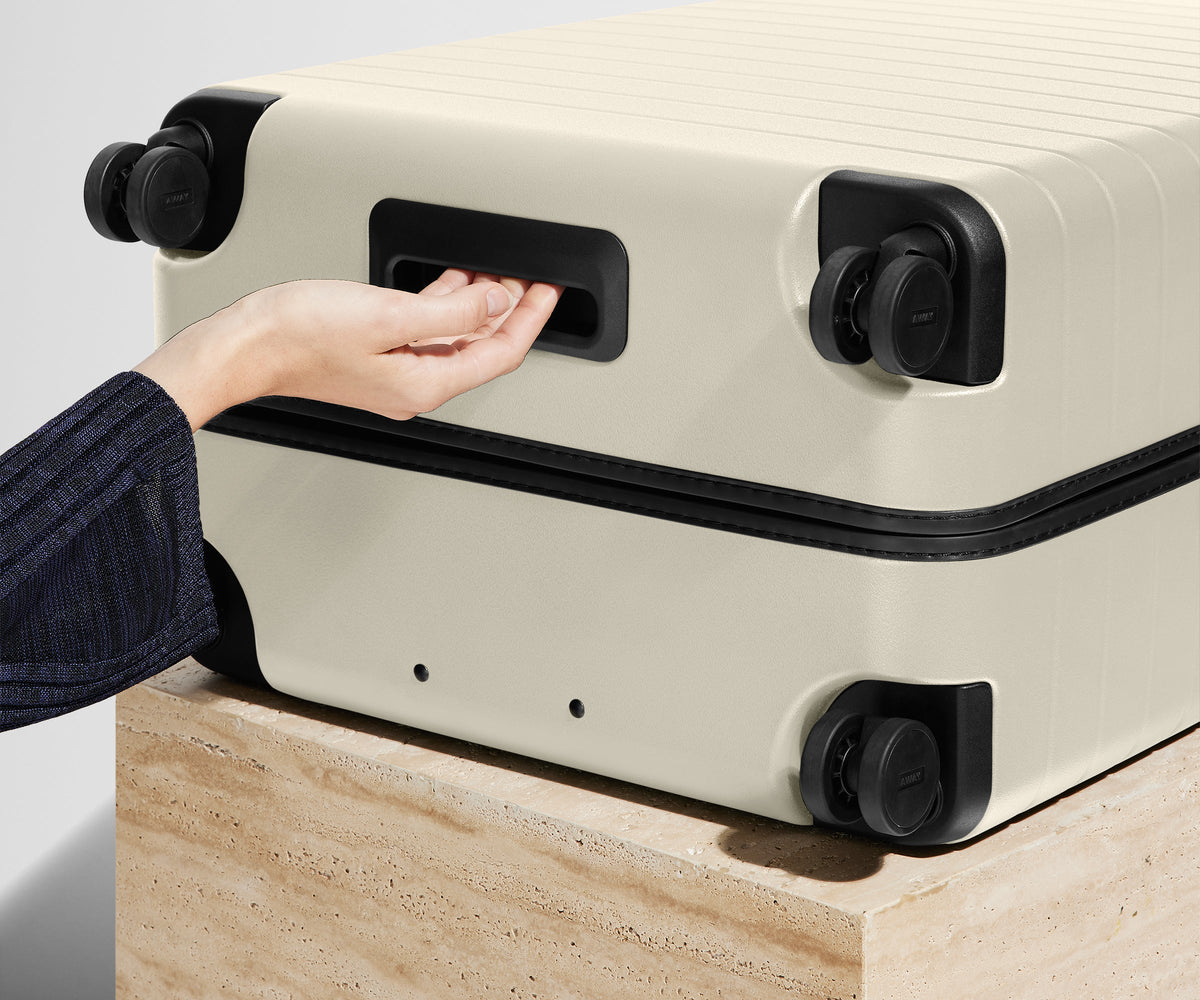 Away The Large Suitcase - Salt White