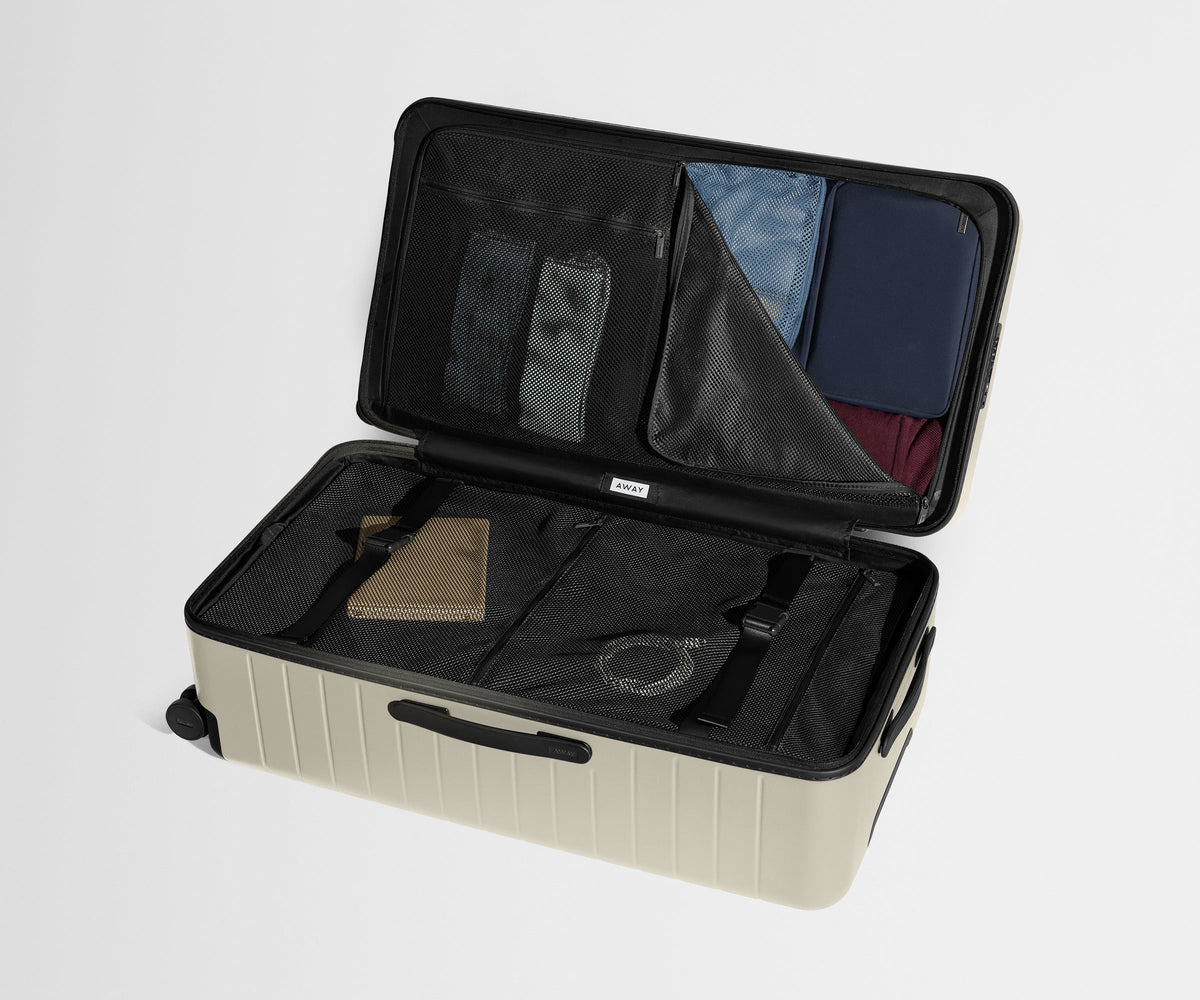 Away The Trunk Suitcase - Salt White