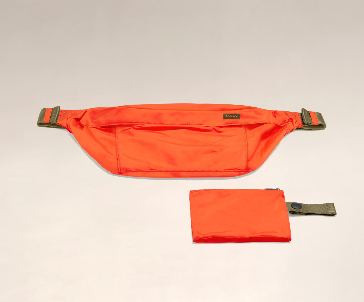 Away The Packable Sling Bag Crossbody Bag - Cayenne