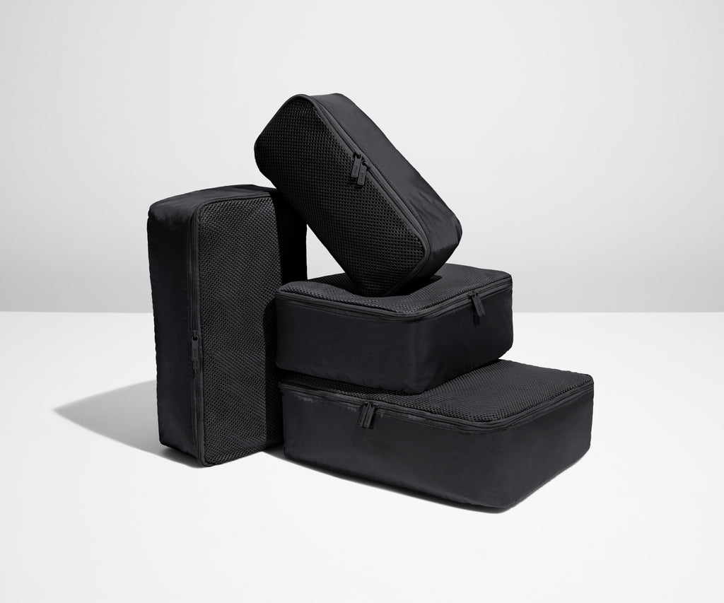 Away Insider Packing Cubes (Set of 4) in Jet Black