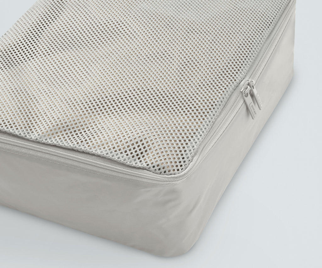 Away Insider Packing Cubes (Set of 4) in Cloud Gray