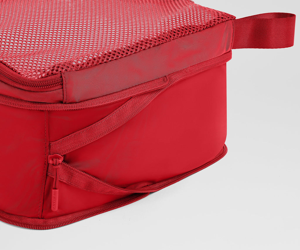 Away Compression Packing Cubes in Cherry Red