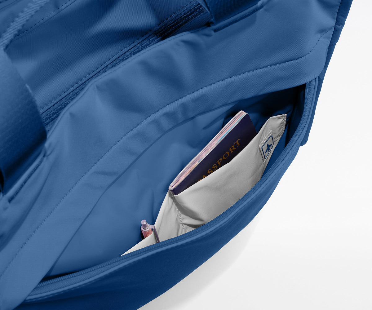 Away Featherlight Daily Tote Tote Bag - Tidal Blue