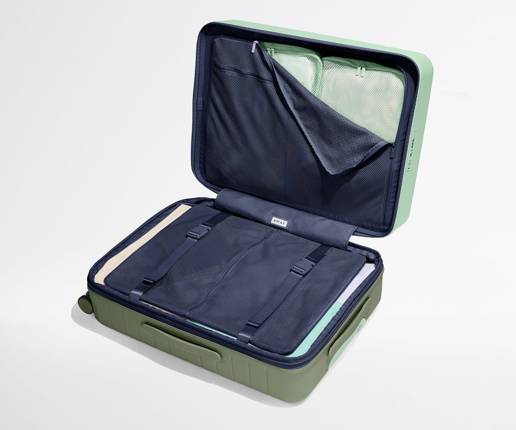 Away The Medium Suitcase - Scenic Route