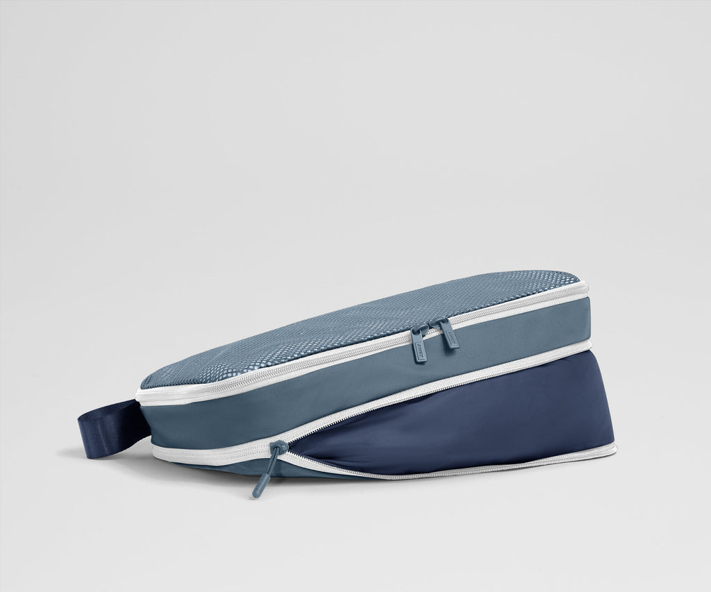 Away Compression Packing Cubes in Cruise