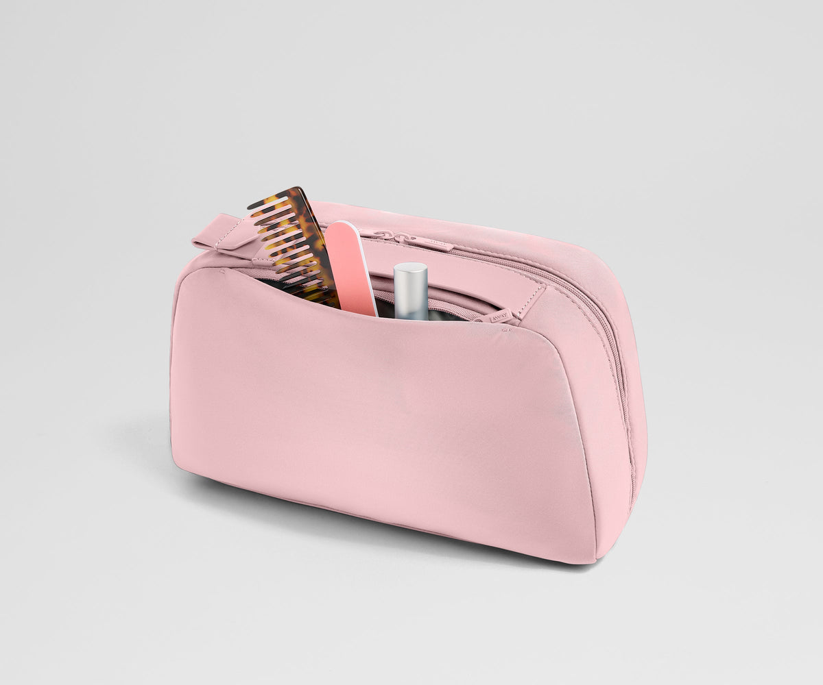 Away Large Toiletry Bag in Blush Pink