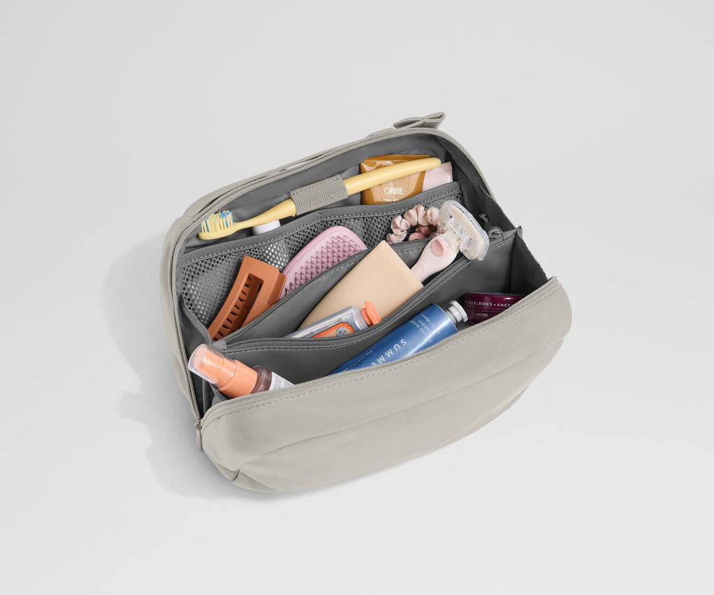 Away Large Toiletry Bag in Cloud Gray