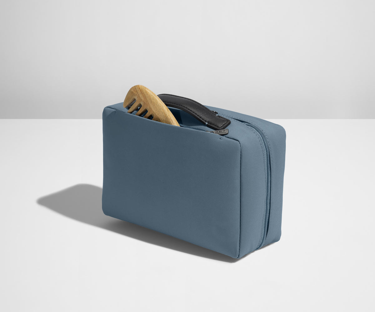 Away The Small Toiletry Bag in Coast Blue