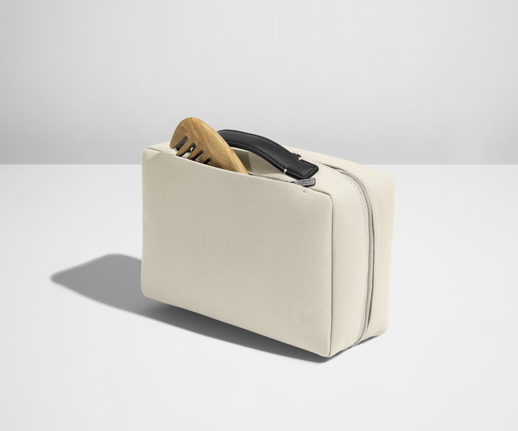 Away The Small Toiletry Bag in Salt White