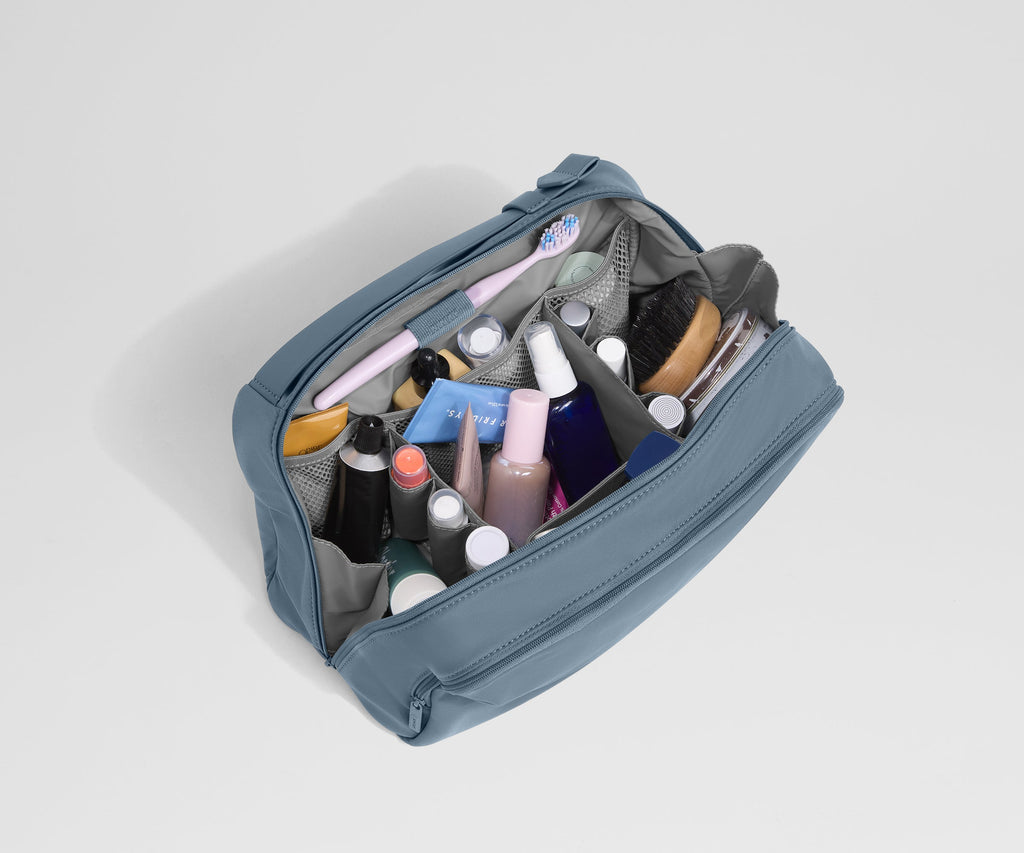Away Extra Large Toiletry Bag in Coast Blue