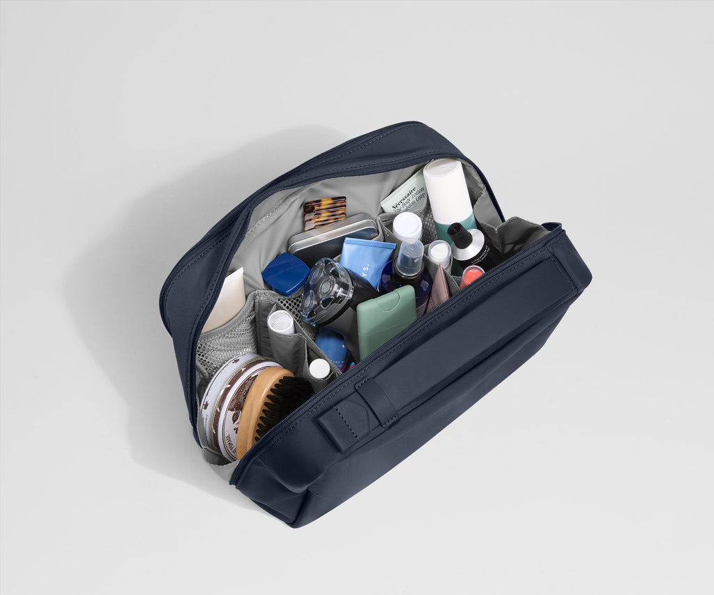 Away Extra Large Toiletry Bag in Navy Blue